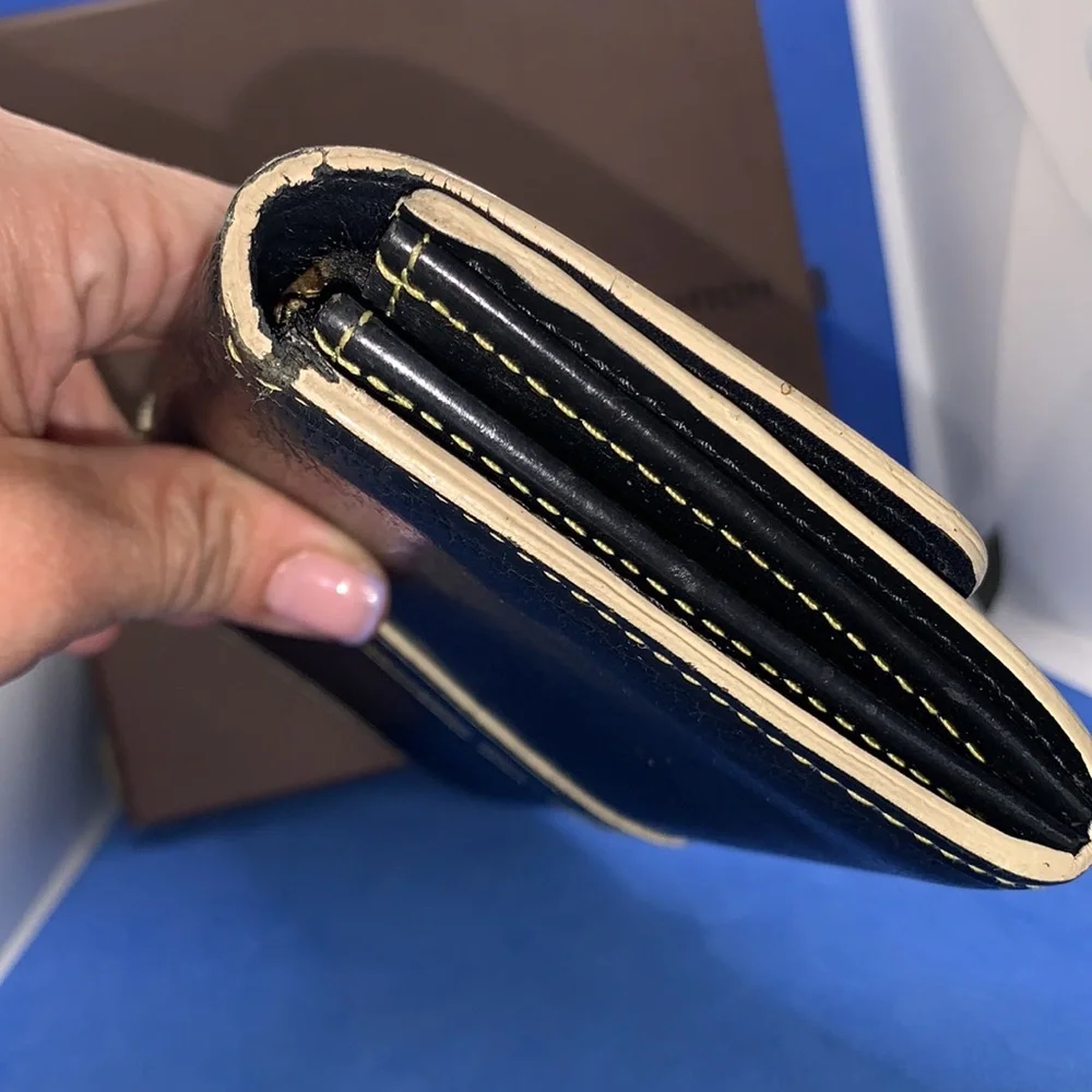 LOUIS‎ VUITTON SUHALI FABULEUX Black WALLET